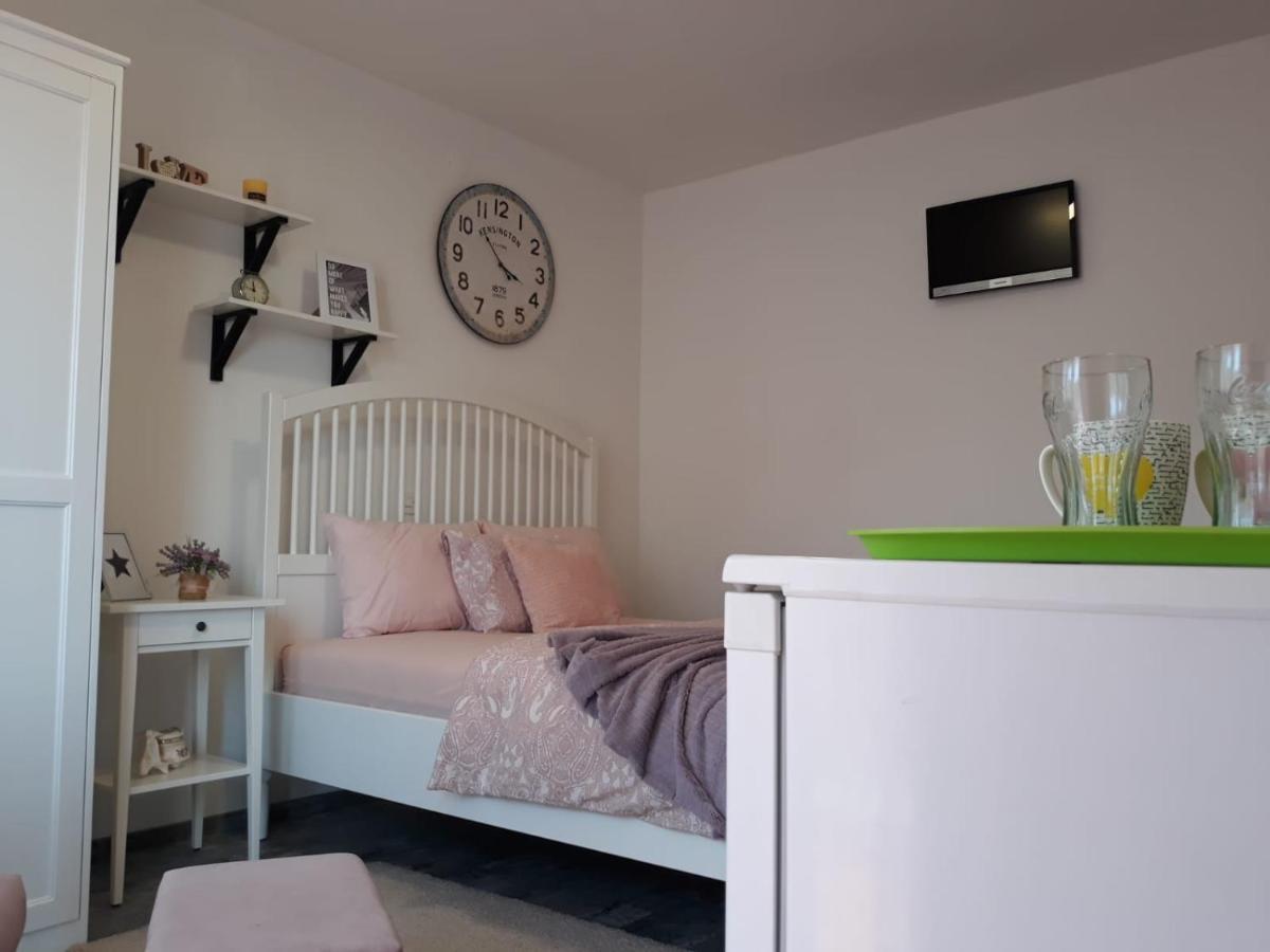 Vesna Rooms Crikvenica Exterior photo